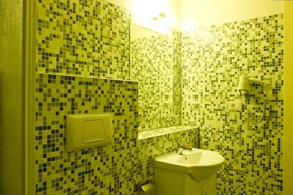 PLUS BERLIN Hotel & Hostel
