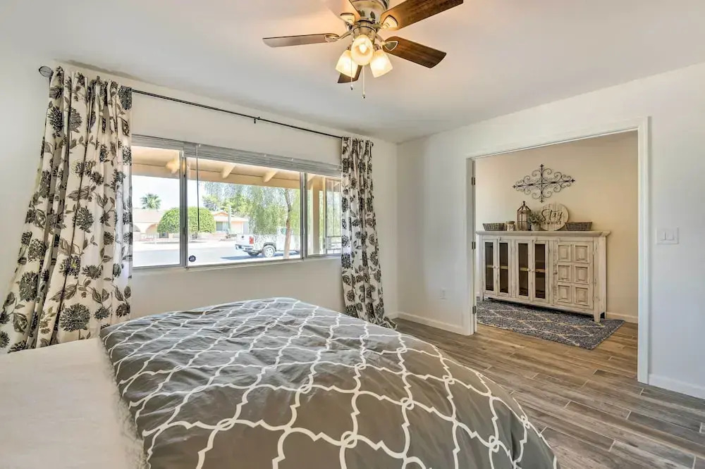 Upscale Sun City Home on South Golf Course