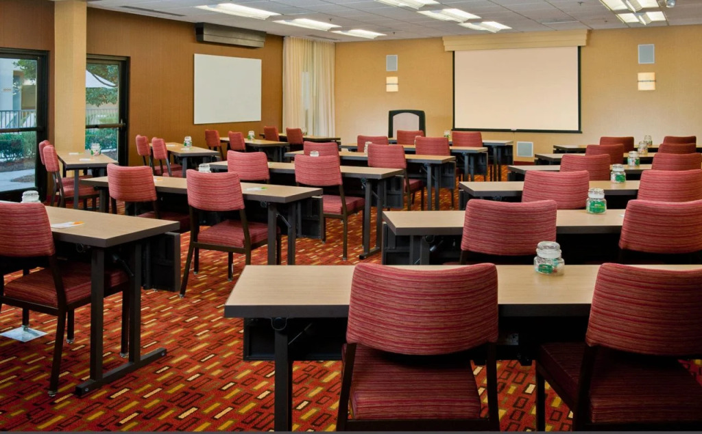 Sonesta Select Raleigh Durham Airport Morrisville