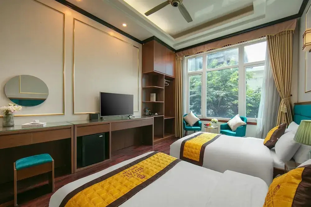 Royal Hotel & Spa