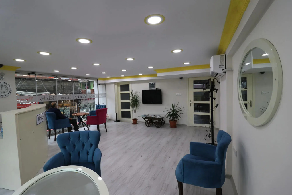 Holiday Times Apart Hotel