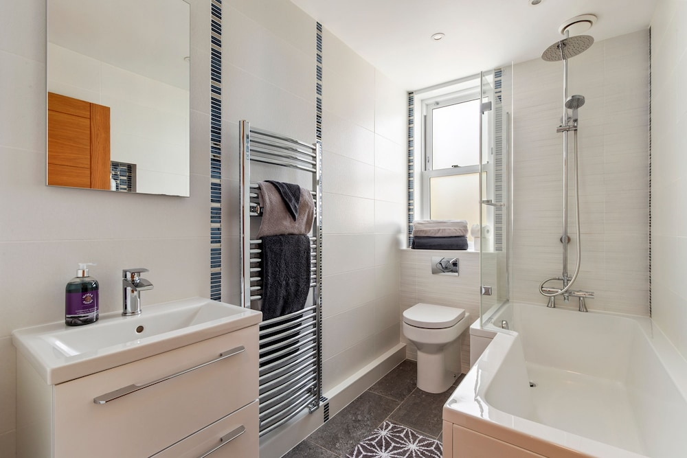 Sea Steam Apartment - Close to Village and Beach