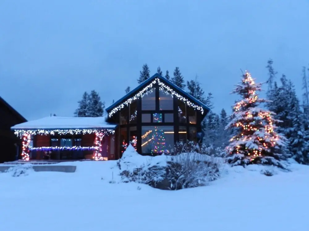 Bucksaw Lodge