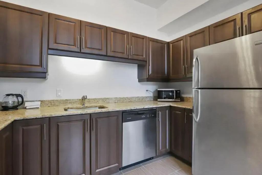 M11 The Star Wars Suite 3BR Downtown