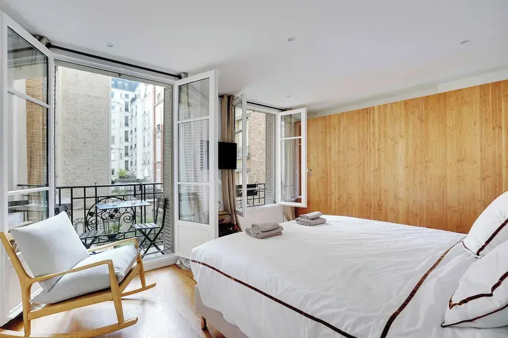 Chic 2BR Retreat for 4P- Heart of Invalides
