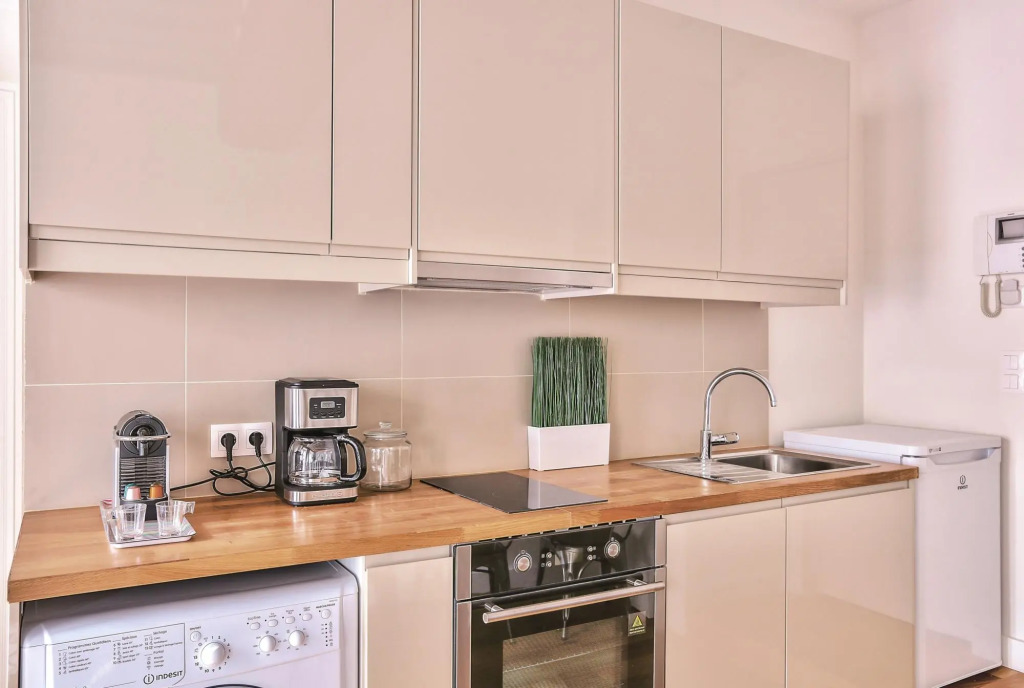 B  363- Magnifique appartement au coeur de Saint michel