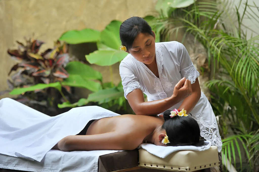 Mahagiri Villas & Spa Dreamland