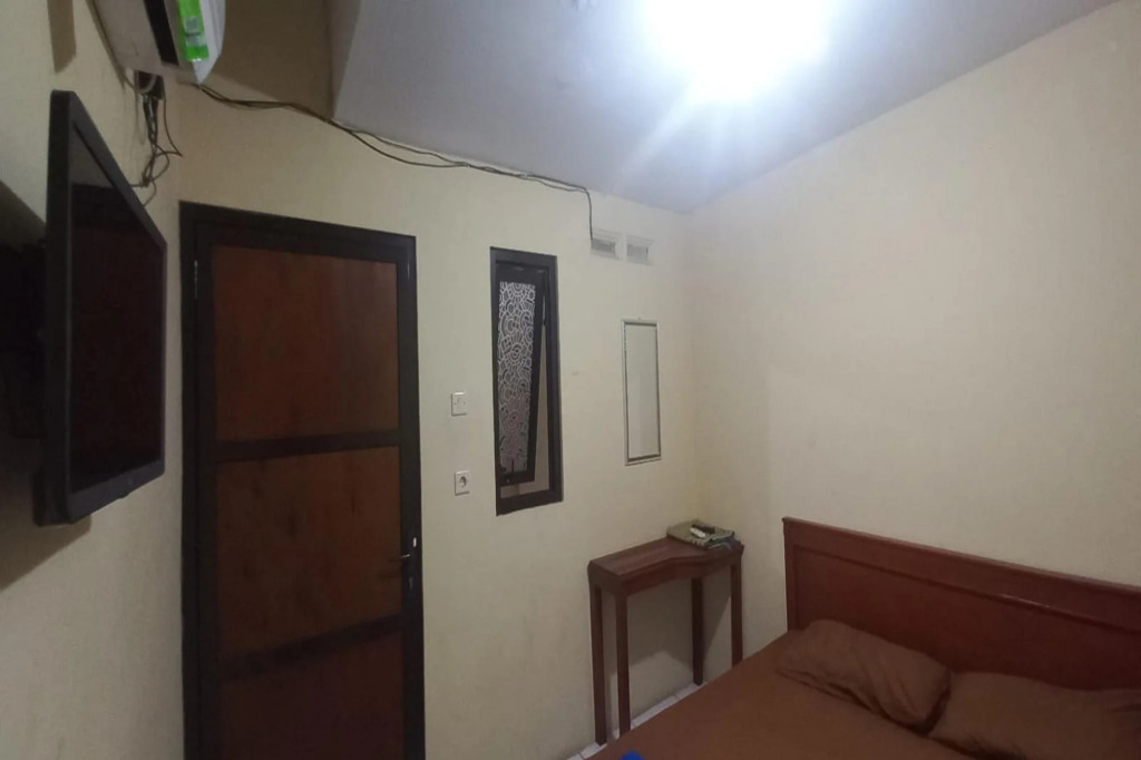 Hotel O 94911 Syariah Anggrek Guest House