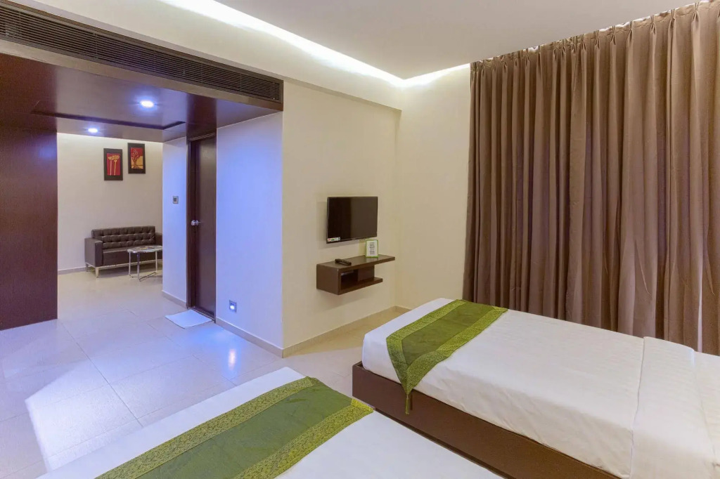Grand Premier Suites