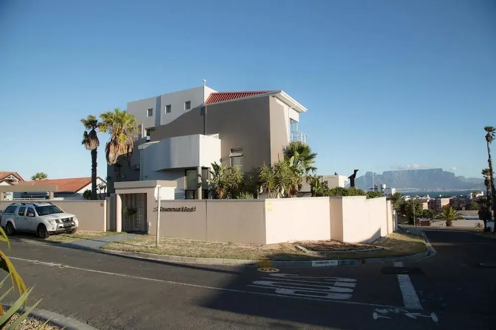 Casavalencia Guest House