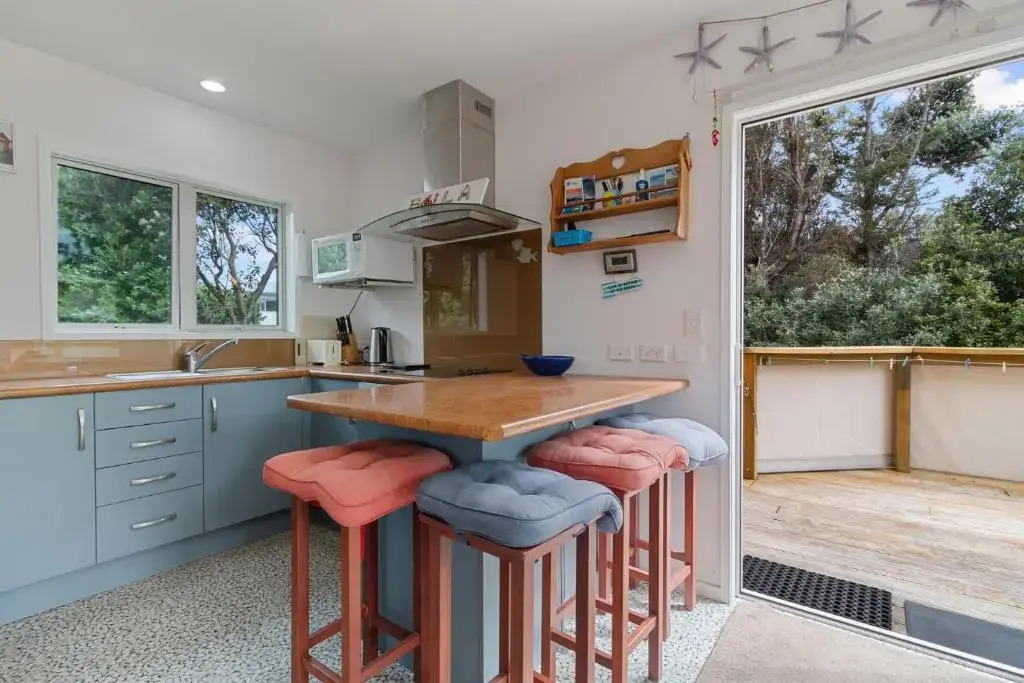 Bach 22 - Waihi Beach Holiday Home