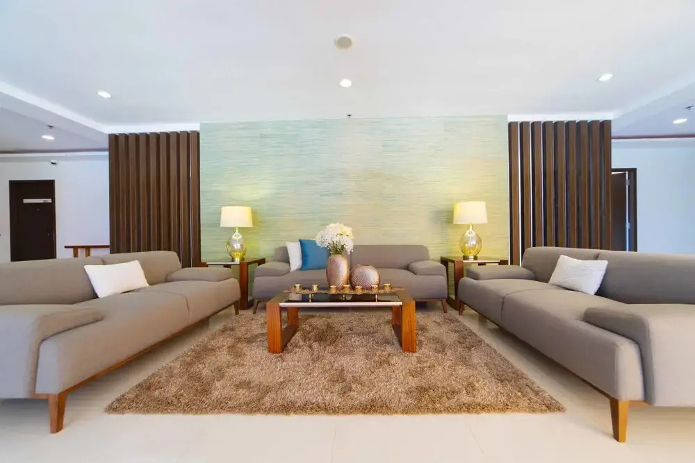 RedDoorz Premium @ Sta Rosa Tagaytay Road