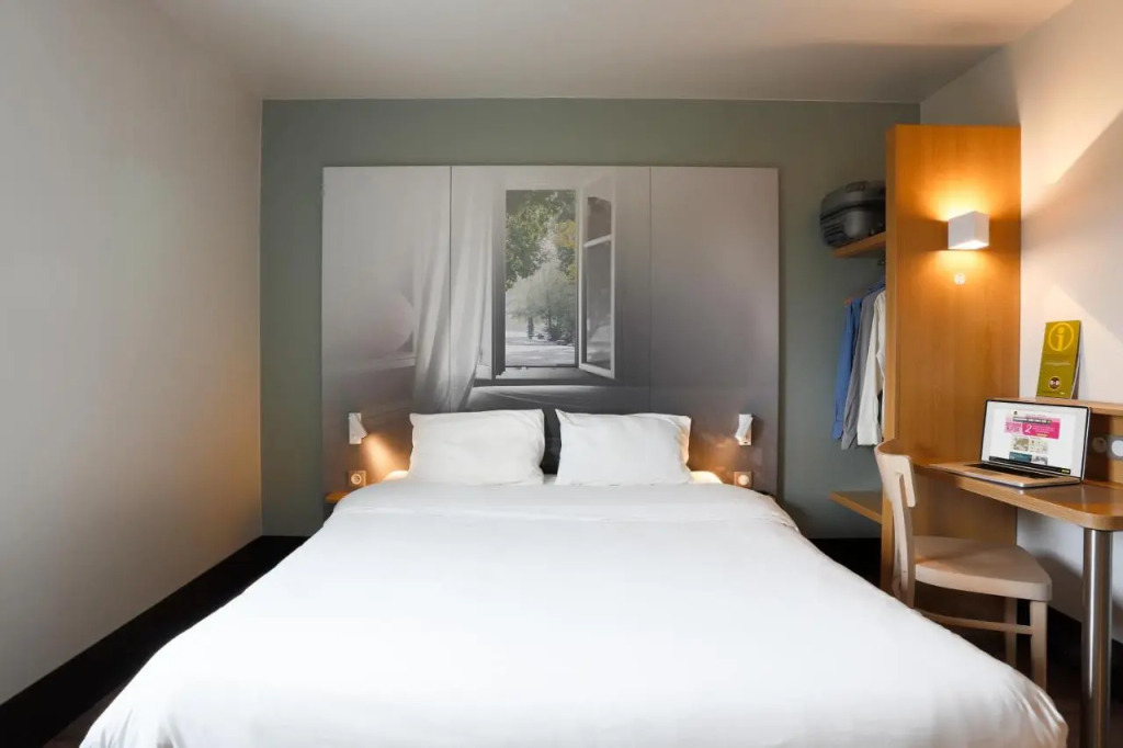 B&B HOTEL Valenciennes Marly