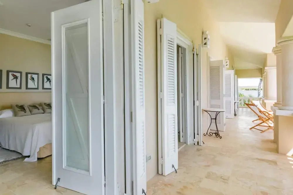 Ocean Font Villa With Direct Access to Beautiful Caribbean sea