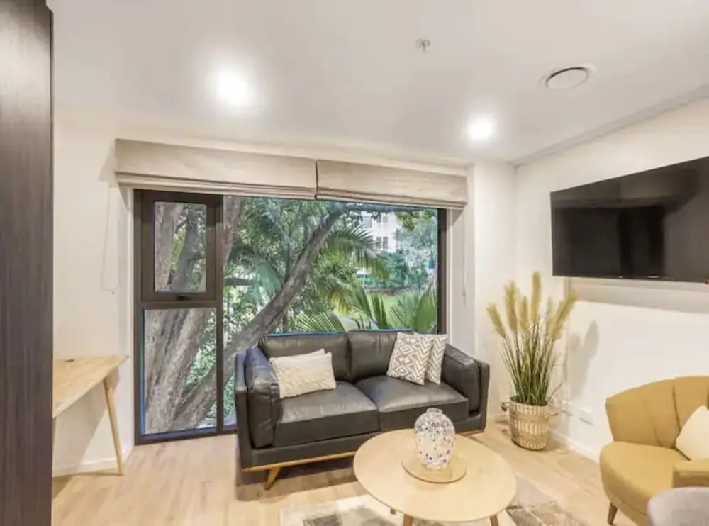 Condo in Queen St CBD w Pool and Gym Zodiak Stays