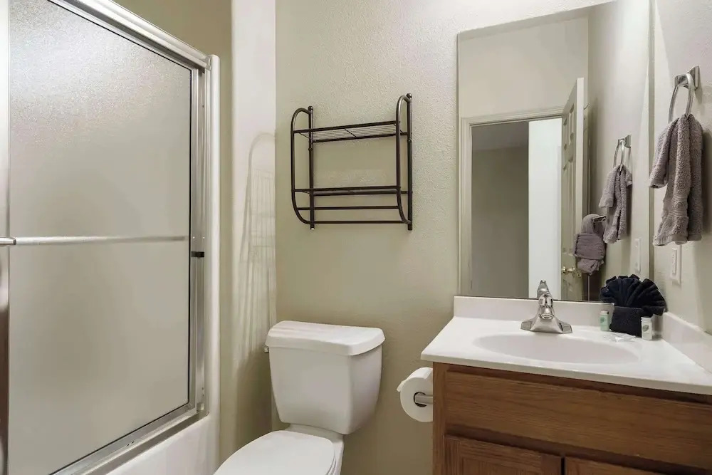 Rest Nest in the Heart of Ozark's Nature!