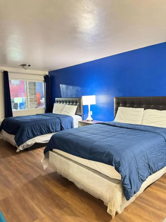 Alien Residence Inn
