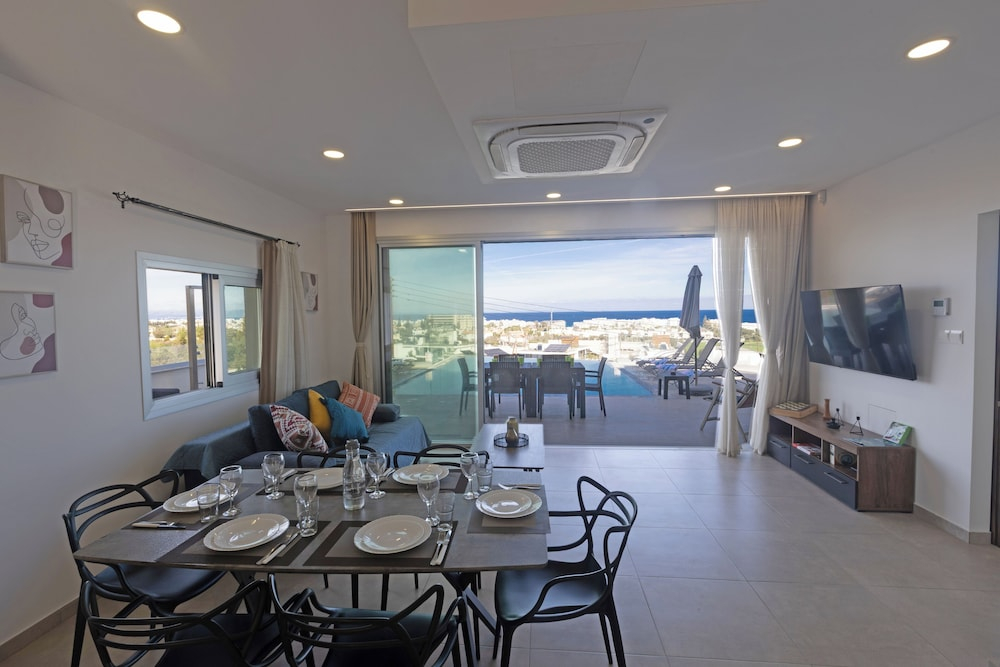 Protaras Holiday Villa Ds112