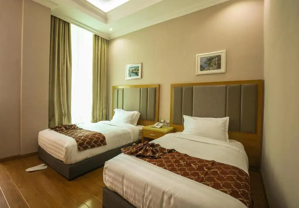 New Day Hotel