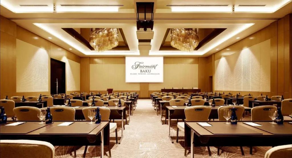 Fairmont Baku, Flame Towers
