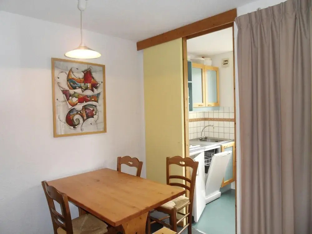 Belle Plagne Divisible Studio on Slopes for 4 People of 28 mÂ² Ag221