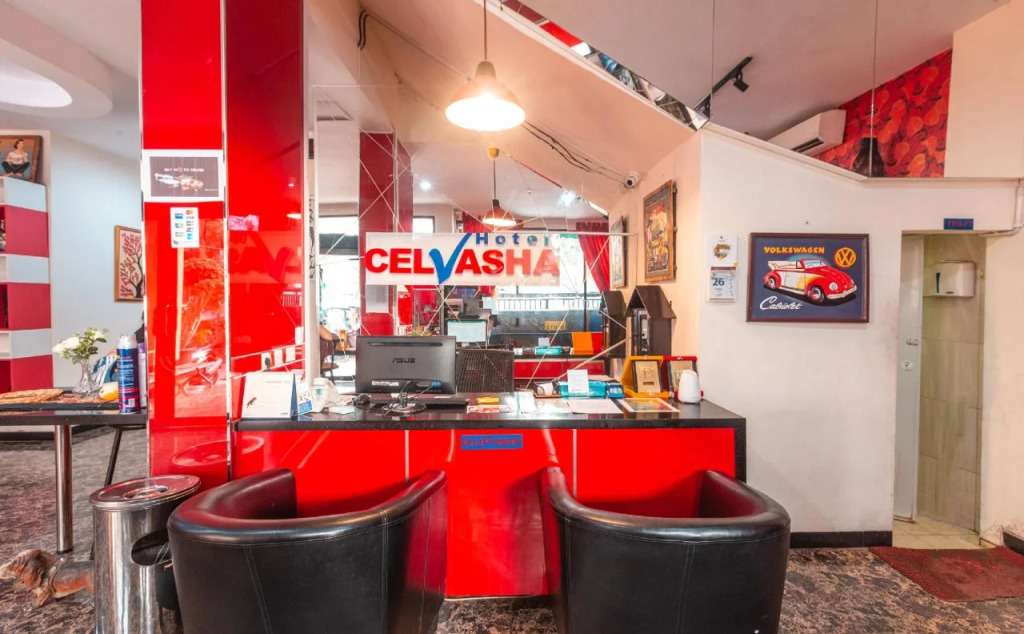 OYO 1737 Hotel Celvasha