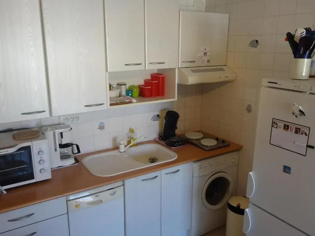 Appartement Sète, 2 pièces, 4 personnes - FR-1-472-133
