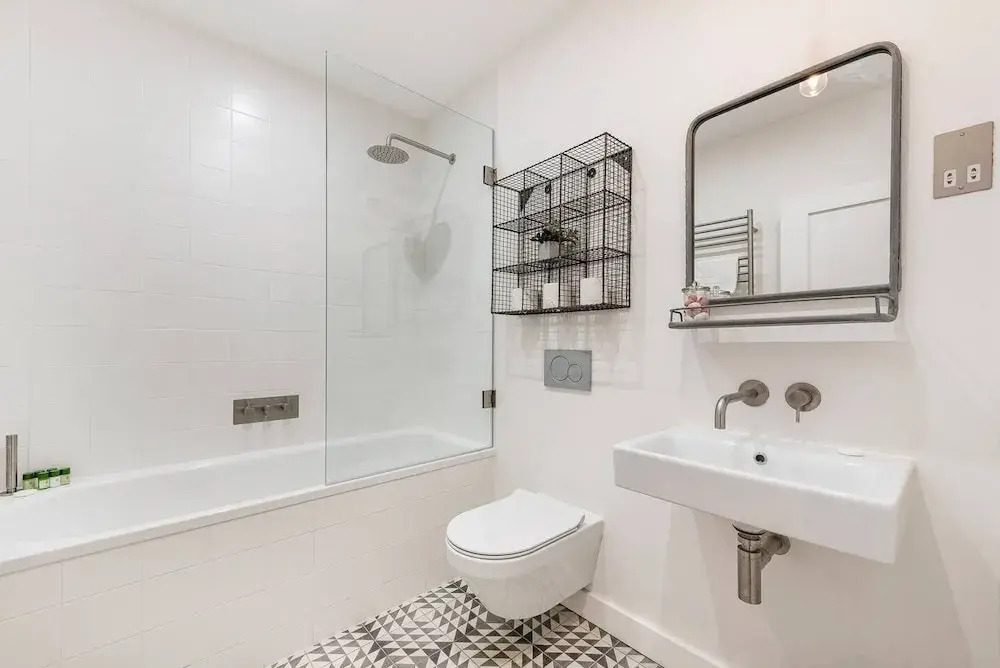 Modern, Bright & Elegant 3 Bed Fulham Maisonette