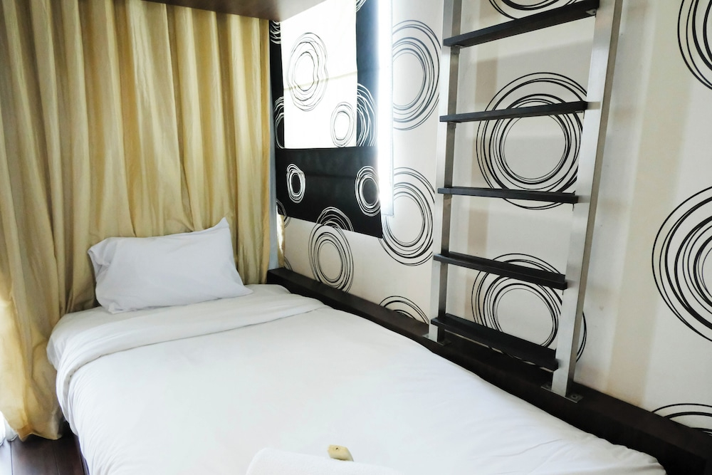 Spacious 2Br With Access To Mall At Aryaduta Residence Surabaya Apartment
