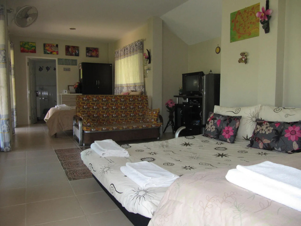 One D Homestay