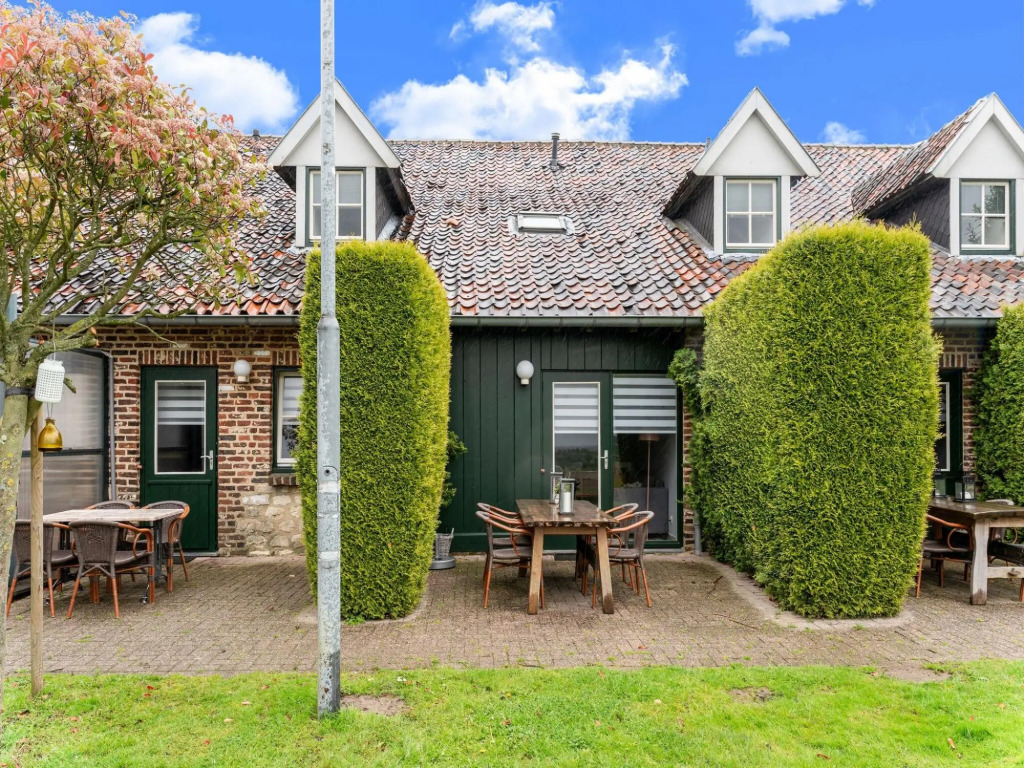 Beautiful holiday home in Voerendaal