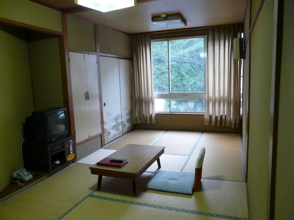 Shinwaka Lodge