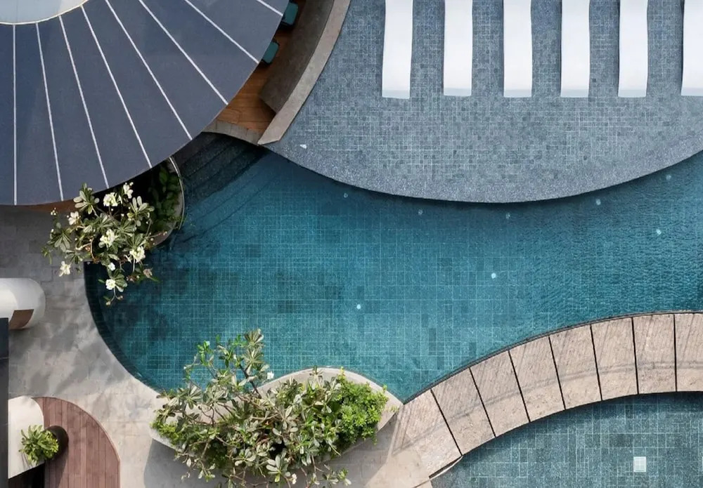Bluesky Zenity Luxury Vacation