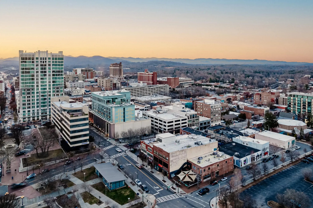 The Daily Condo 201 , Asheville