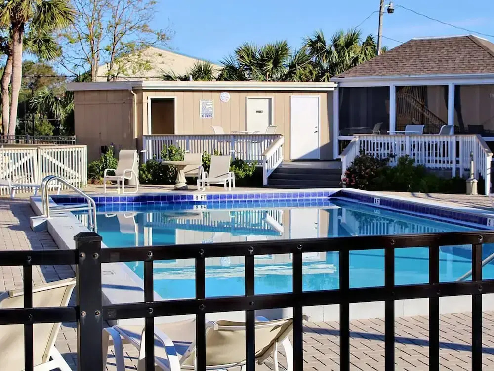 Chateau La Mer II #904
