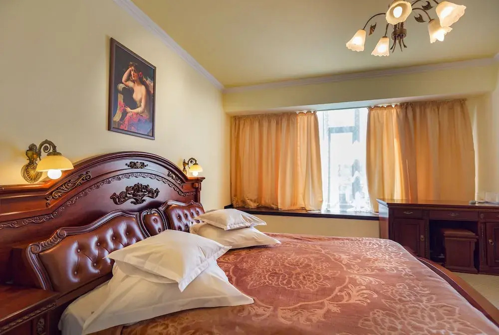 Hotel Eden