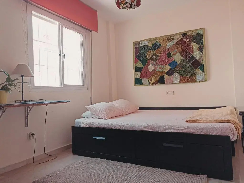 Confortable habitación céntrica en piso privado