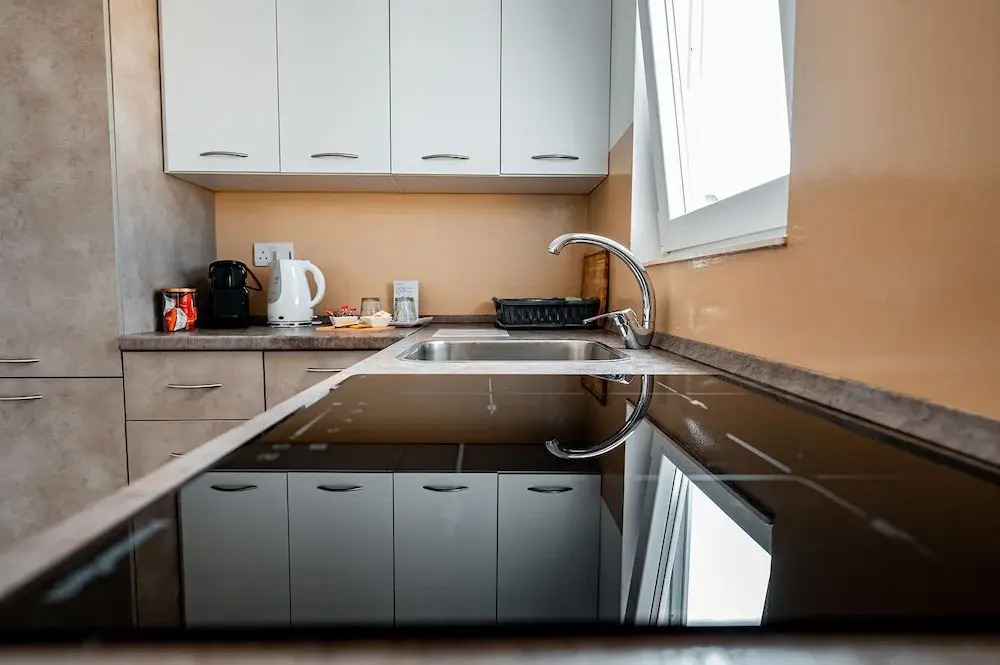 The Willows Penthouses with Jacuzzi