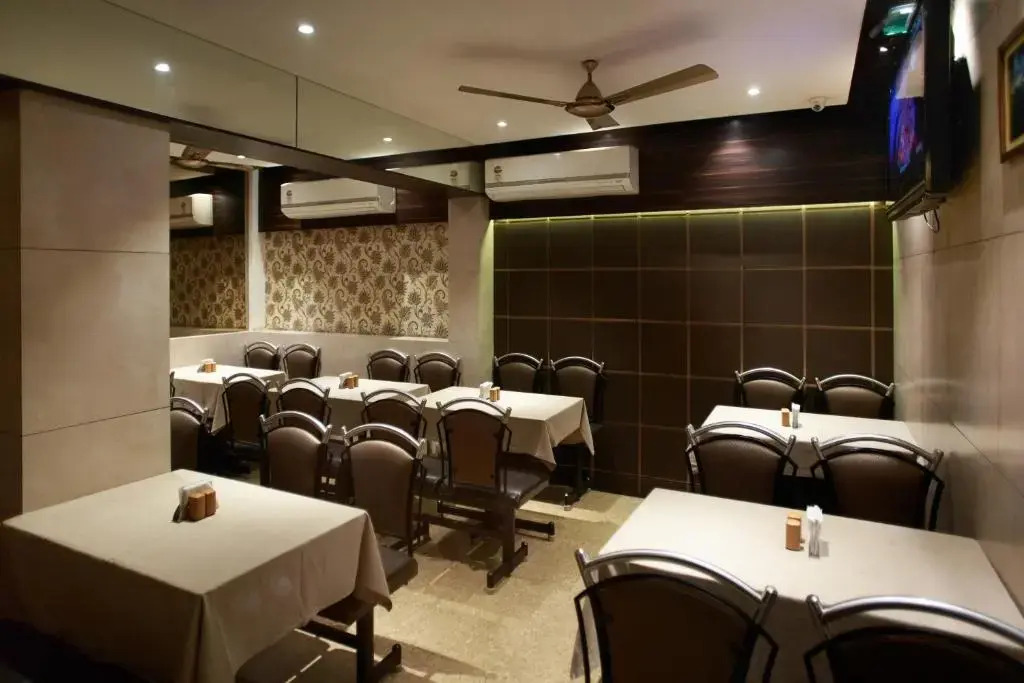 Hotel Leela