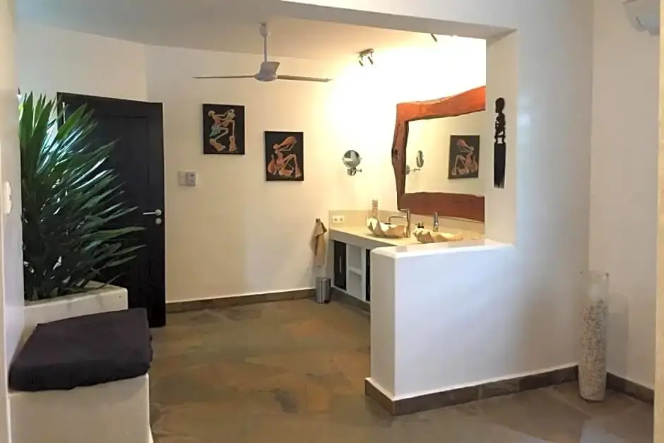 Galu 723-Private Ocean Club