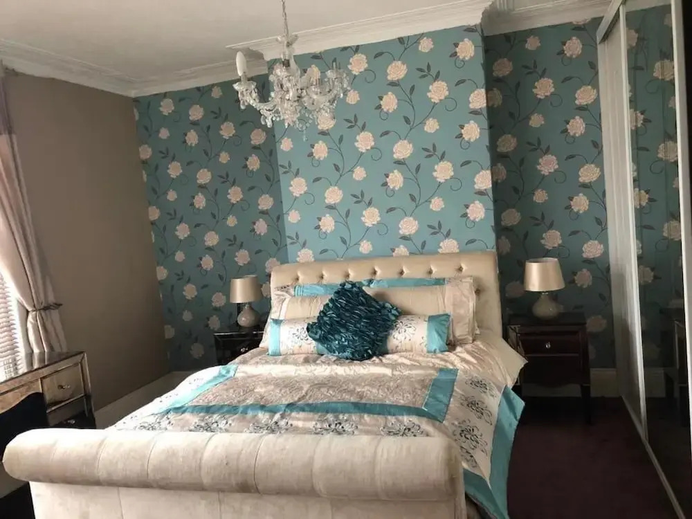 Southfield lodge