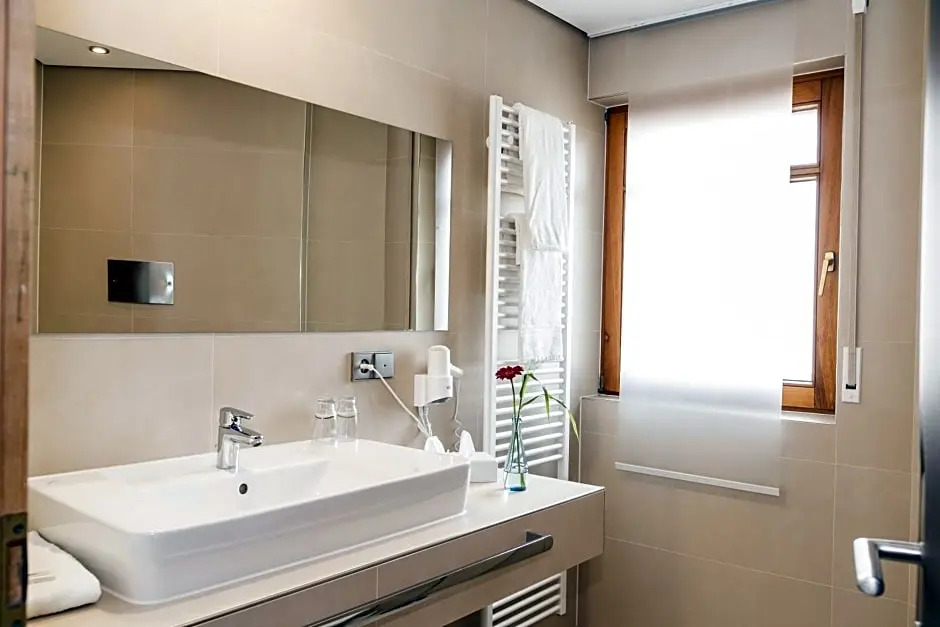 Hotel & Restaurant Becher