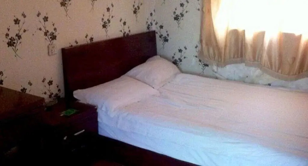 Tianyi Hotel