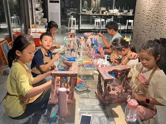 Wanshenggu ART Homestay, Beijing