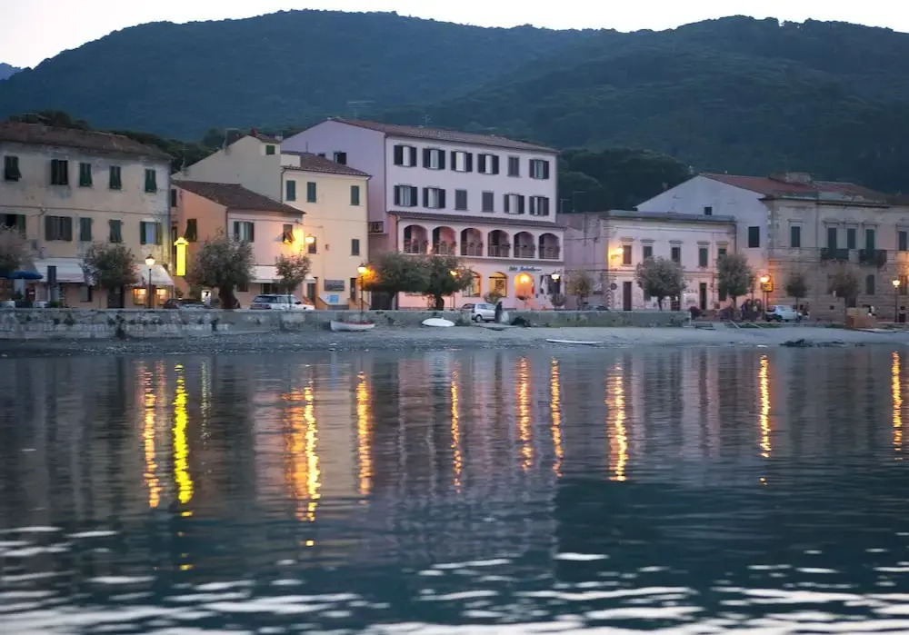 Hotel Marinella