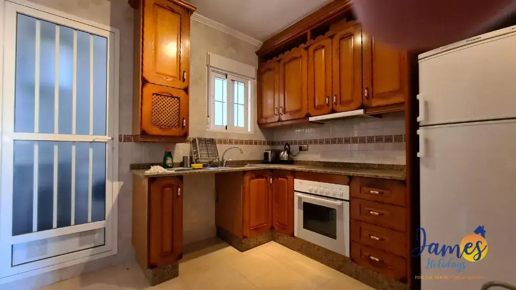 Playa Golf 1st floor apartment & com pool P243