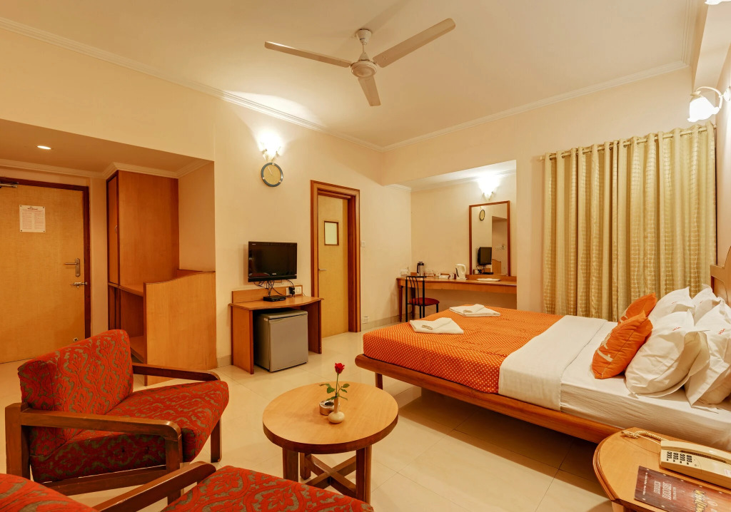 Hotel Woodland Kolhapur