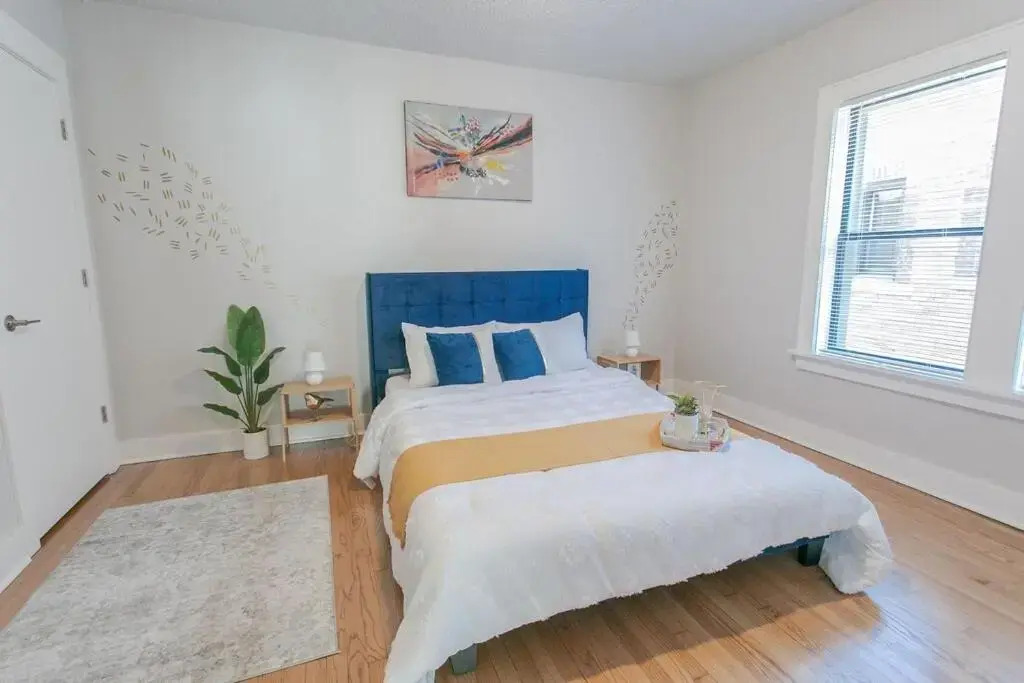 OKC We Cozy! Lavish Retreat near Downtown OKC
