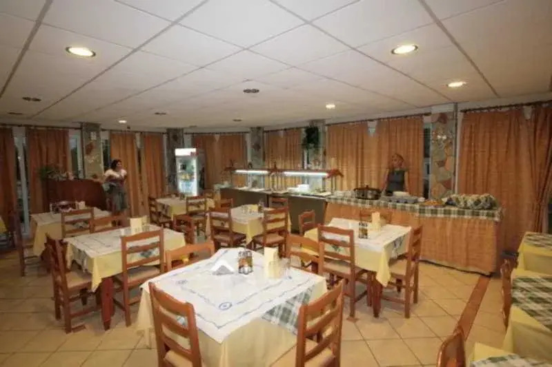 Village Inn