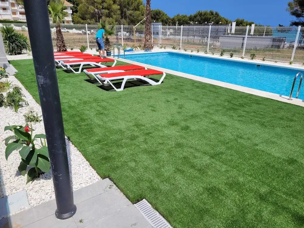 AZAHAR BEACH Red Apartments & Spa